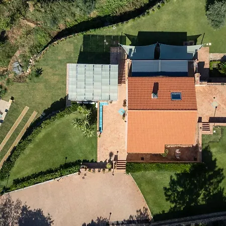 Le Ginestre 4* Чефалу