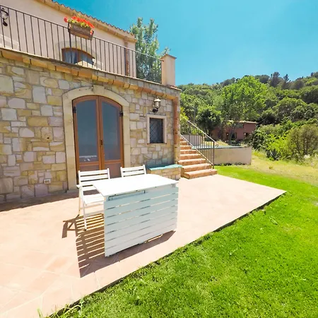 Le Ginestre Готель типу 