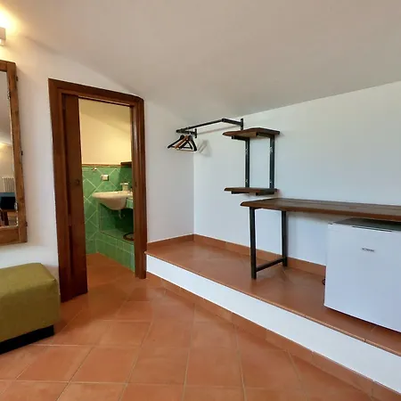 Le Ginestre Готель типу 