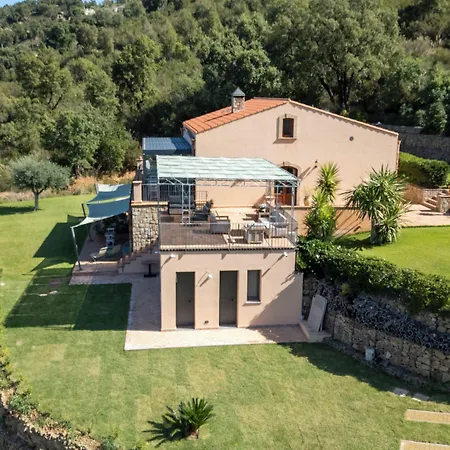 Le Ginestre Готель типу 