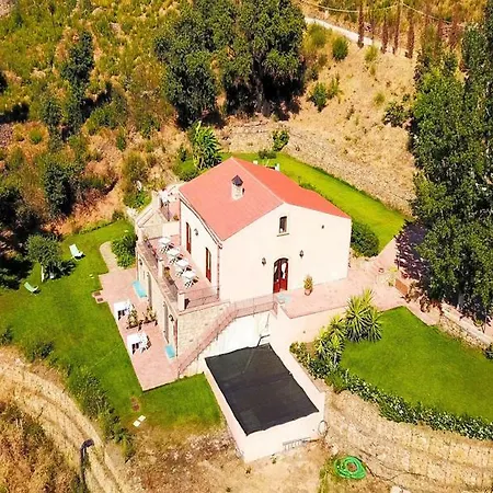 Le Ginestre Bed & Breakfast