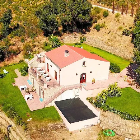 Bed & Breakfast Le Ginestre Cefalù