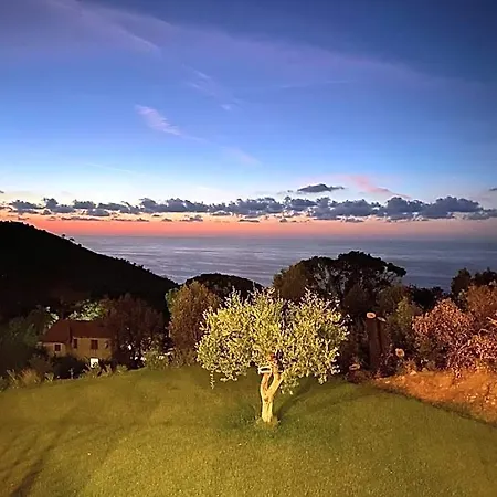 Le Ginestre Bed and breakfast