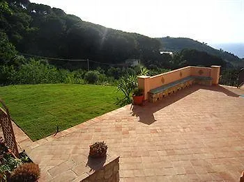 Bed & Breakfast Le Ginestre 4*