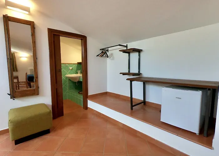 Le Ginestre Bed and Breakfast